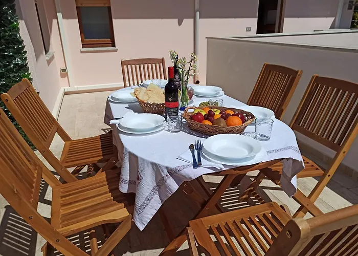 Holiday-house-saba-lupino
